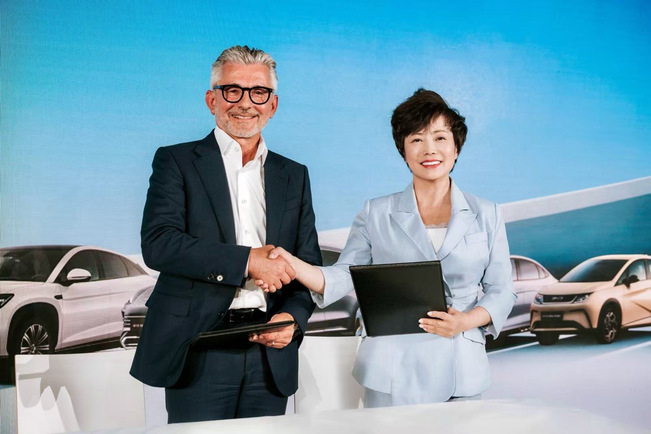 BYD ANUNCIA A VOESTALPINE COMO PROVEEDOR PRINCIPAL PARA SU PRIMERA FÁBRICA DE AUTOMÓVILES EN EUROPA